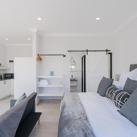 34.4 Degrees South Studio Apartment Agulhas Exterior photo